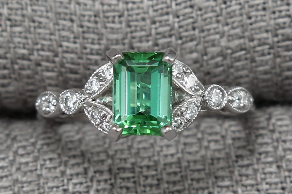 Sands Company Jewelers | Bridal Gemstones